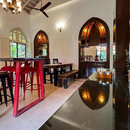 Casa Do Leao A 150 Year Old Portuguese Home Nerul  Exterior photo